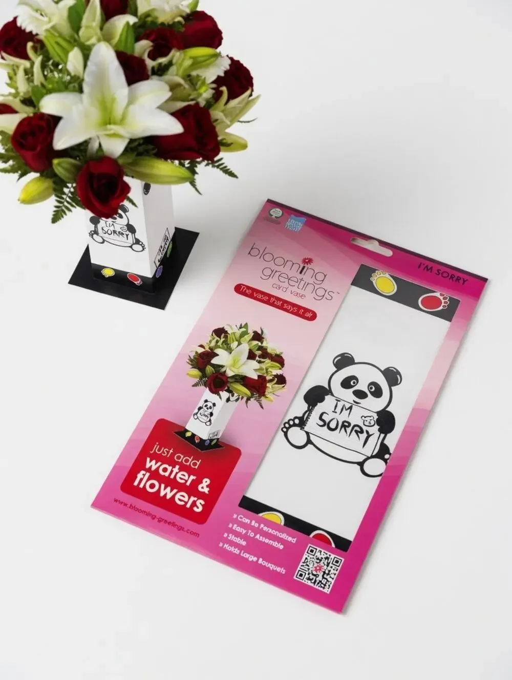 Blooming Greetings Card Vase – “I’m Sorry” Panda Design